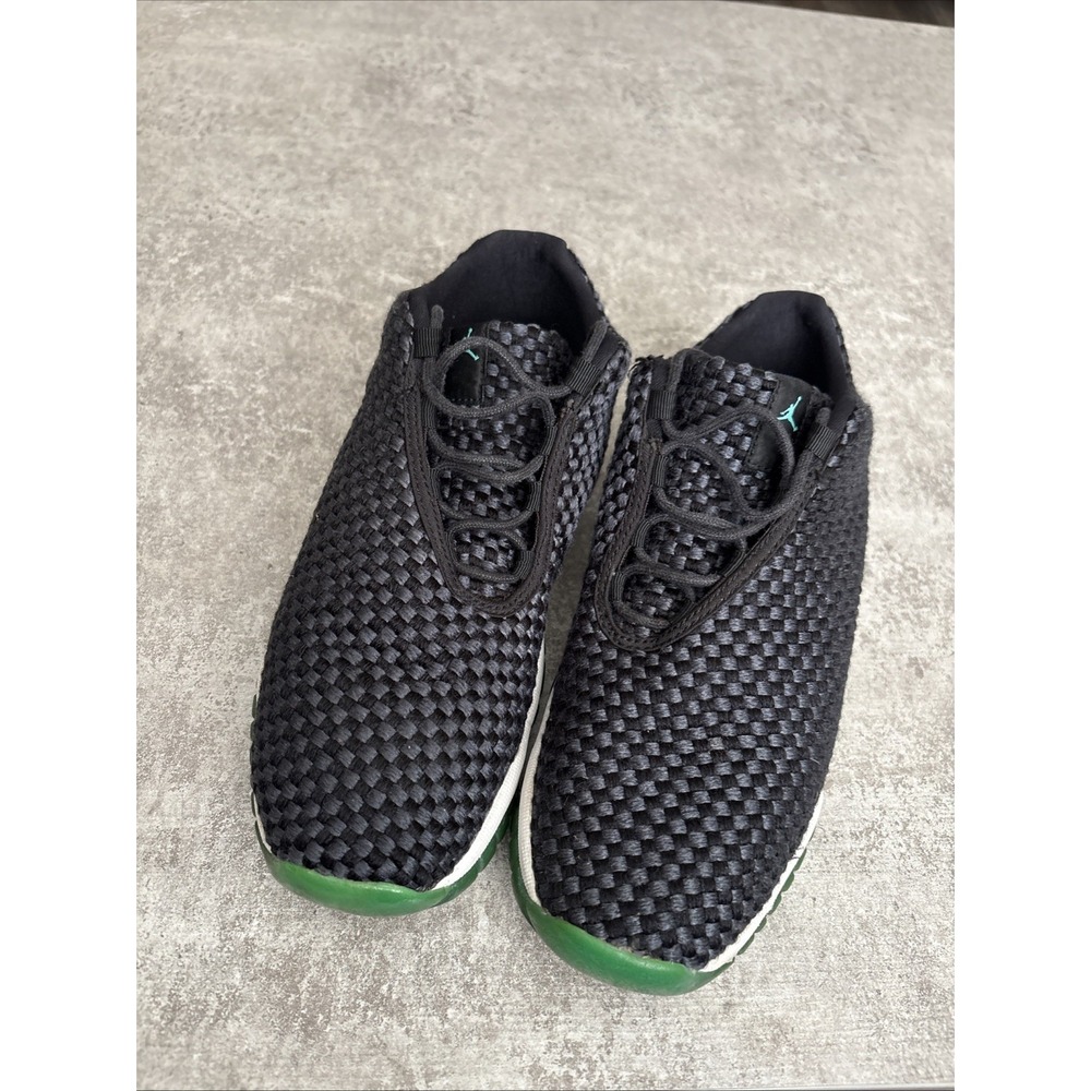 Jordan Future Low Black Gs, Size 7Y Black